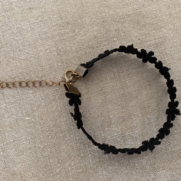 Gothic Victorian Black Lace Bracelet Ring Chain Set, Choker & Tassel Cuff Bundle - Picture 5 of 8